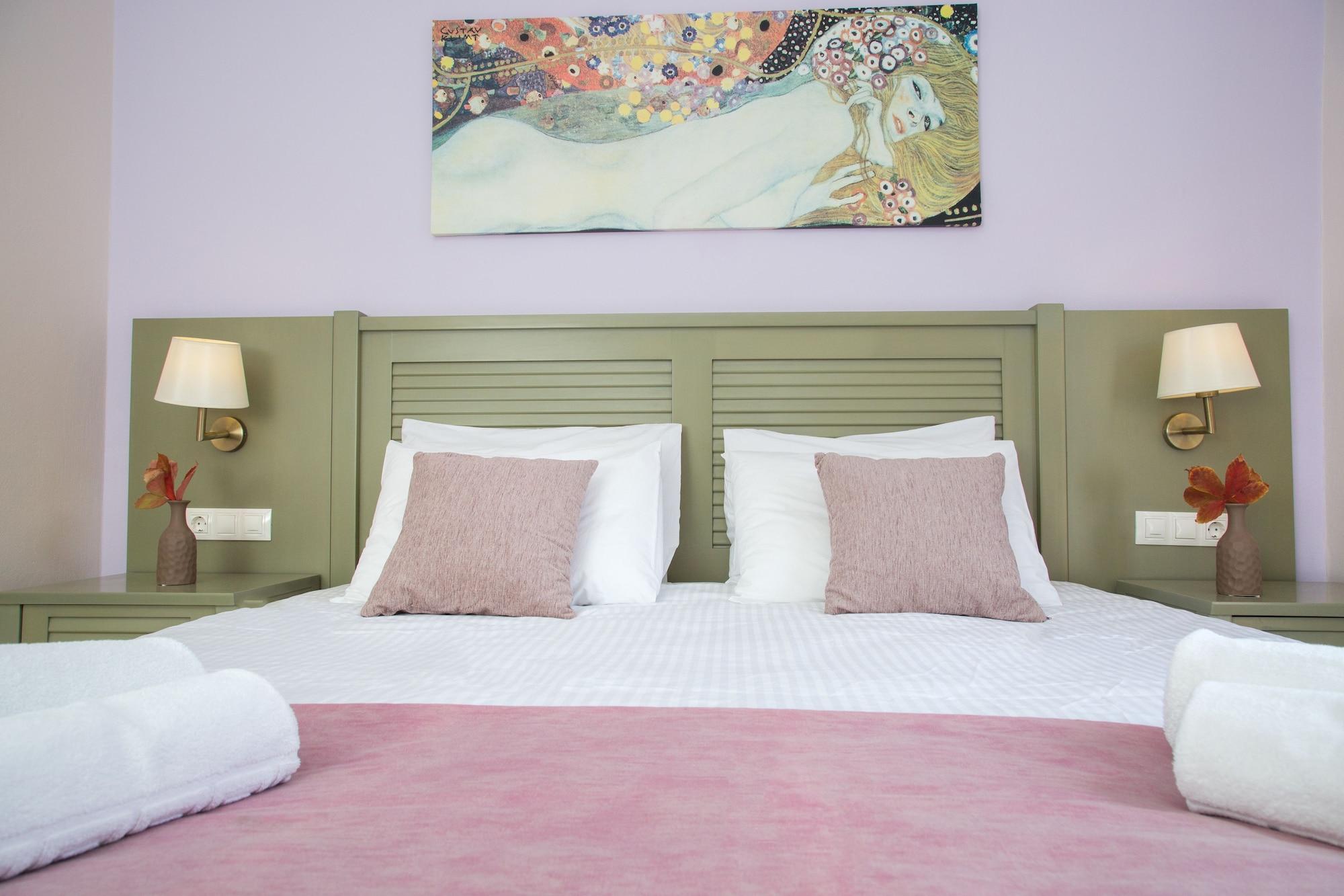Hotel Sunshine Kamári エクステリア 写真