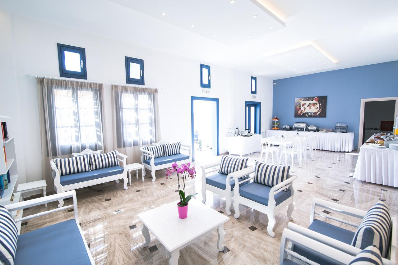 Hotel Sunshine Kamári エクステリア 写真